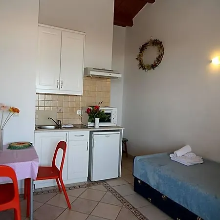 Glyfada Gorgona Hotel 3*